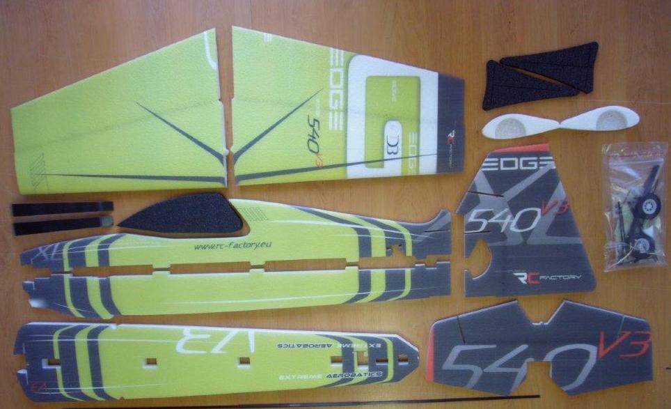 EDGE 540 V3 XL, 43" 3D EPP model, Grøn