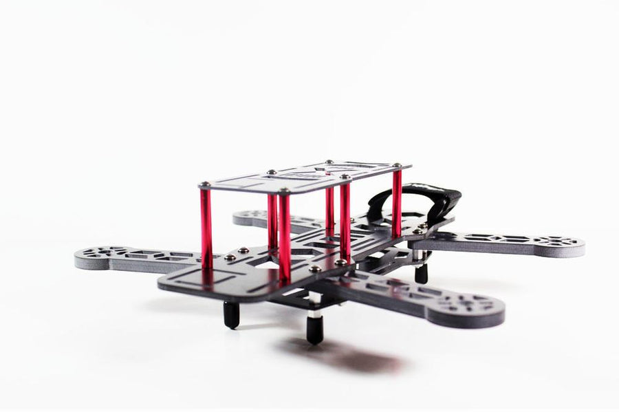 MXP230 Multirotor fra Xhover i G10 / kulfiber arme