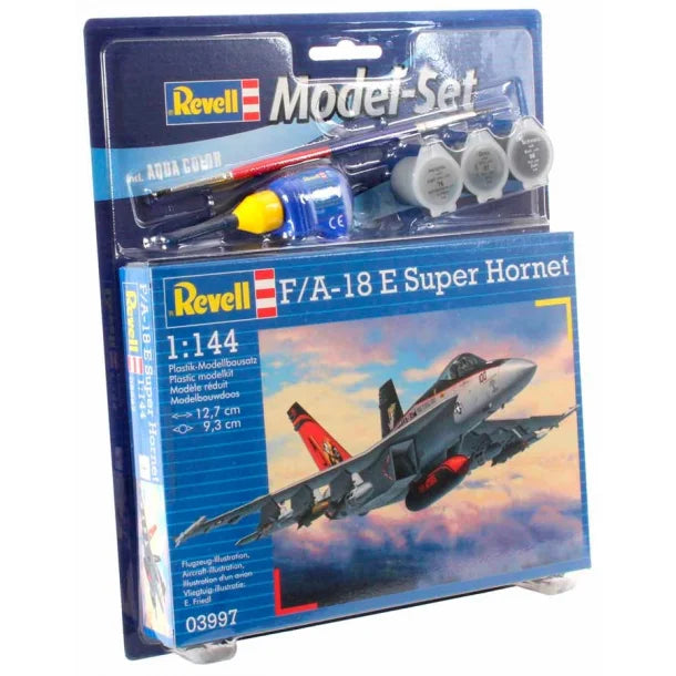 REVELL Model Set F7A-18E Super Hornet 1/144