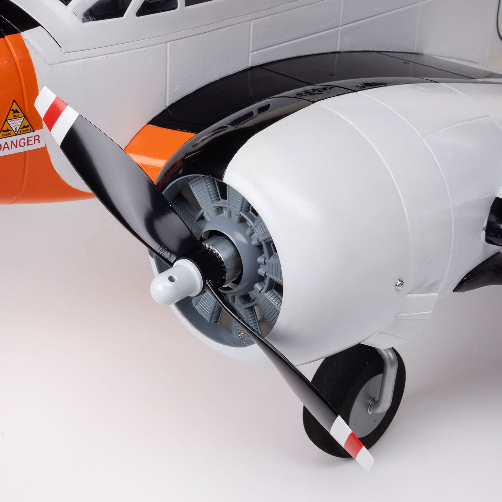 Beechcraft D18/RC-45J 1.5m PNP