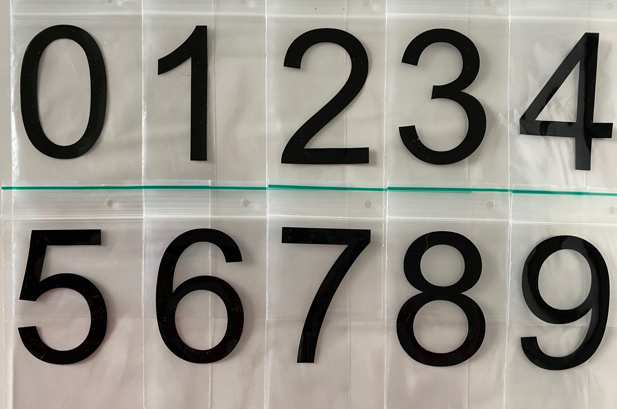 Tal i reglementeret størrelse til Dragon Force DF65 sejl.