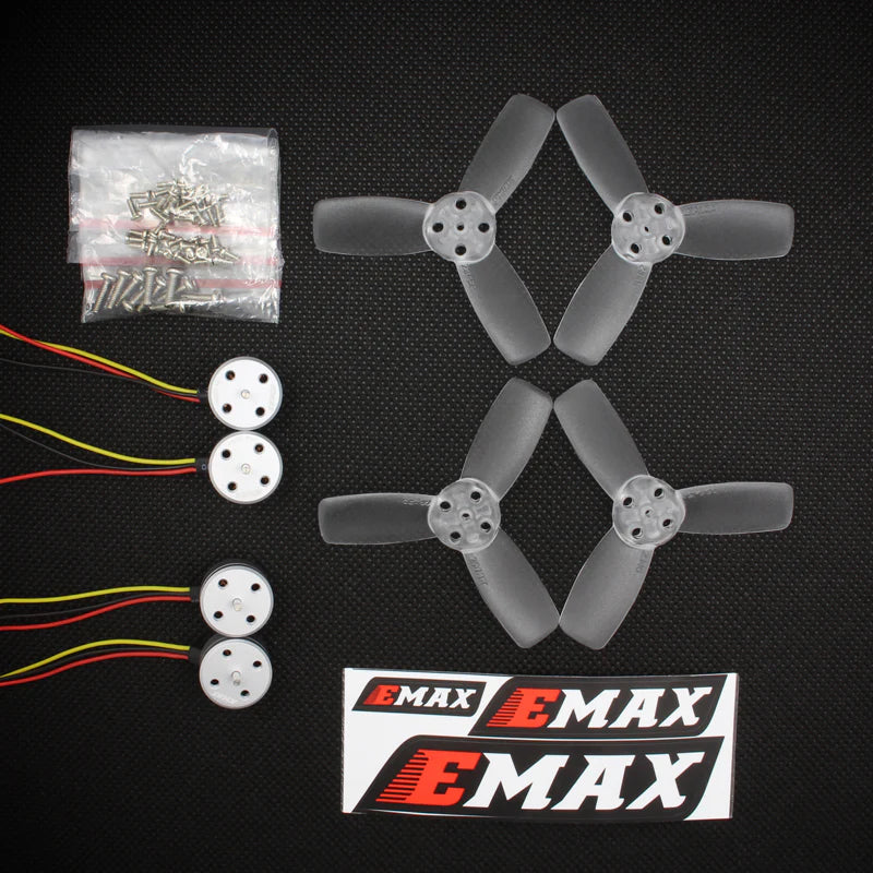4 stk. EMAX RS 1104, 5250KV Race Edition motor inkl. 4stk. 2345 prop.